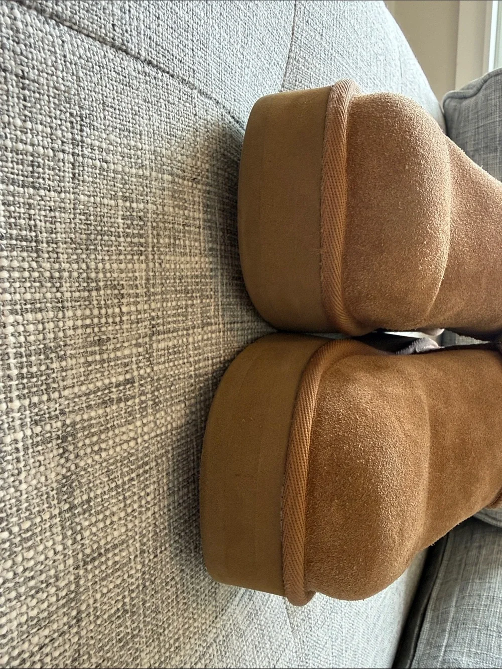 UGG *these look